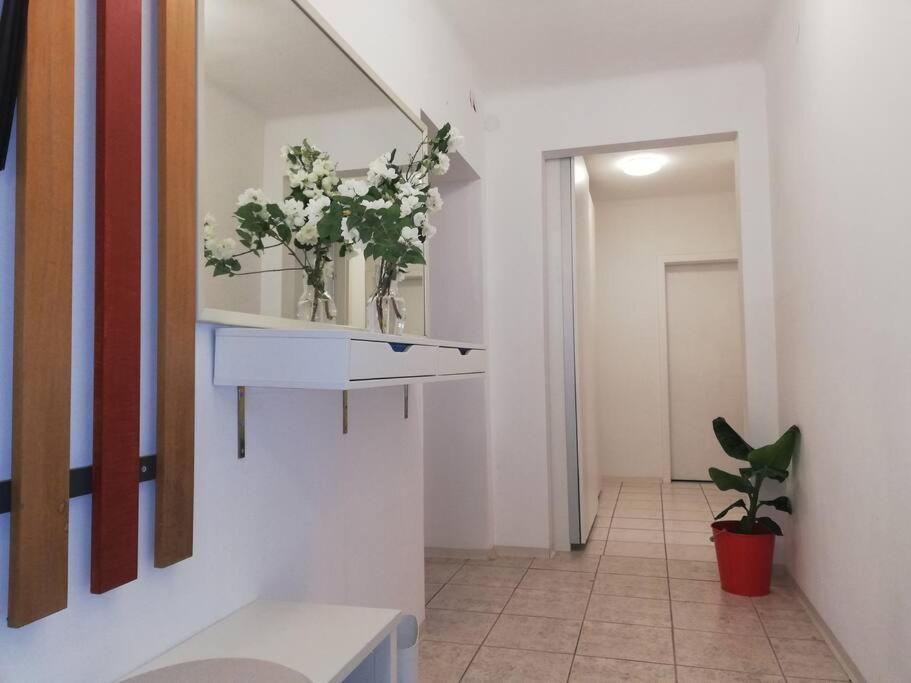 Annenstrasse Graz Central Apartment'6Beds'Freeparking 외부 사진